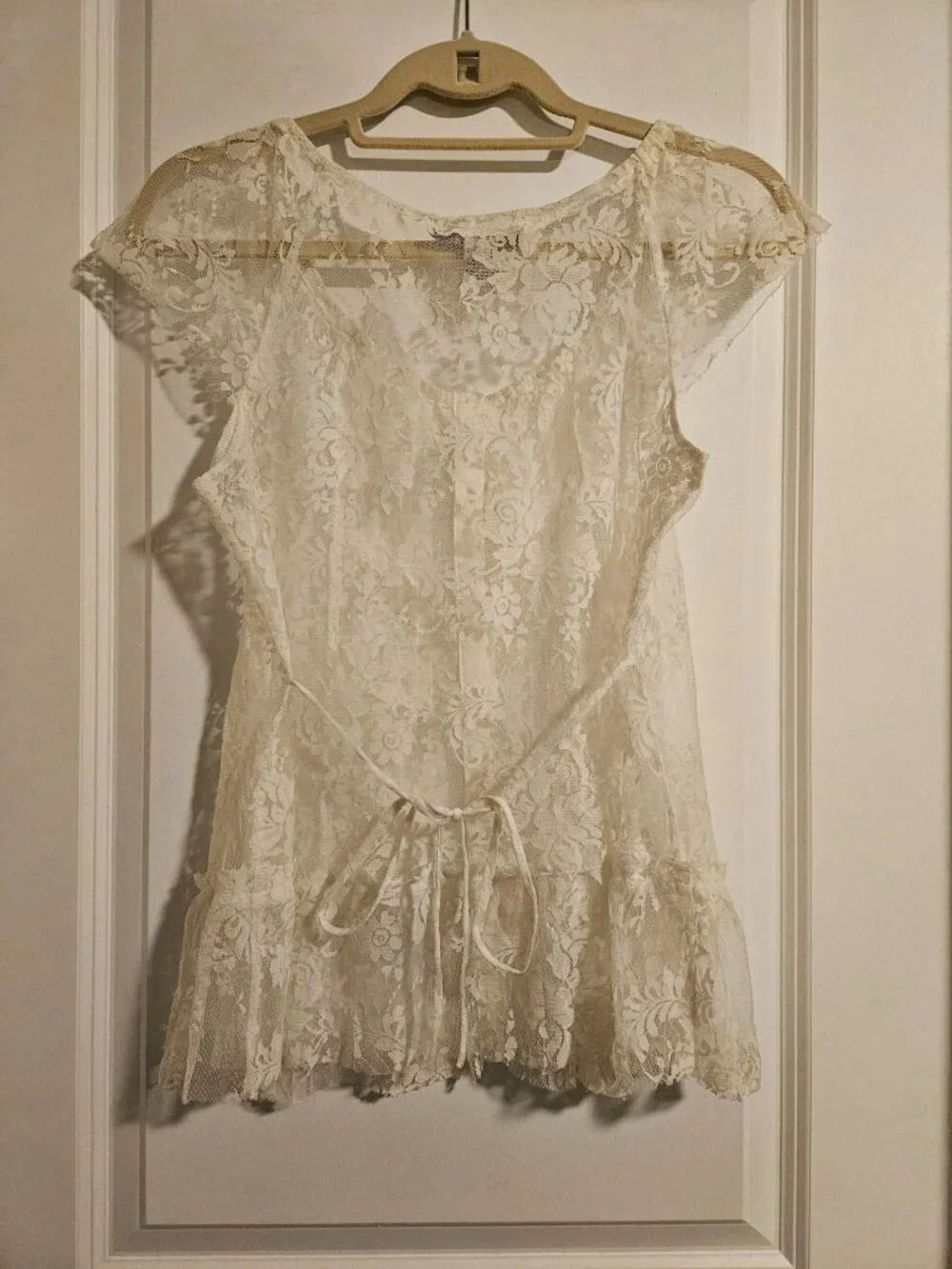 American Rag Lace Boho Top Cream Button Front Tie Neck Size M - Picture 2 of 5